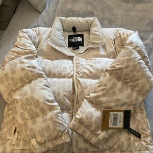 Women’s size medium north face NWT coat